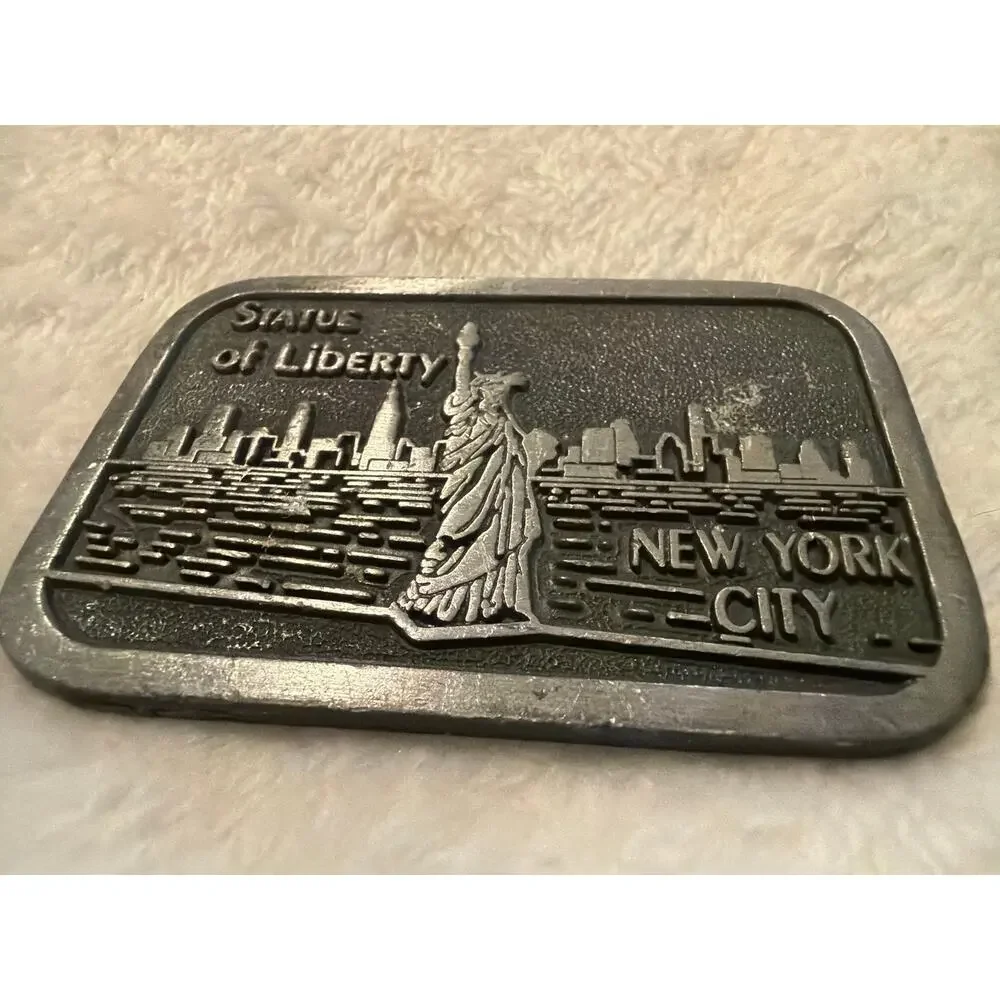 Vintage Statue of Liberty New York City Pewter Tone Belt Buckle Souvenir USA